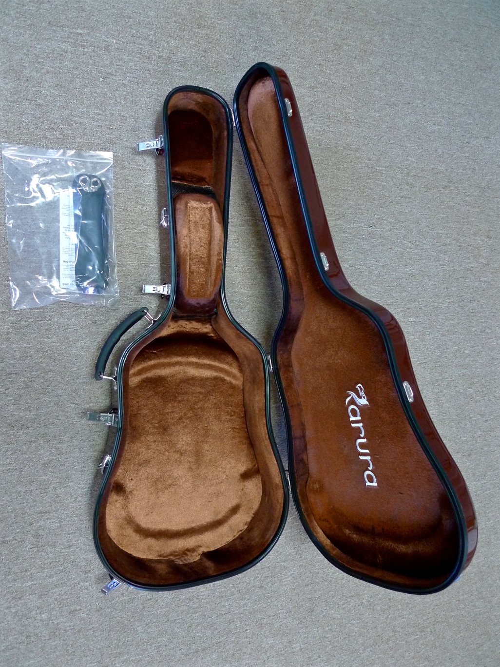 Karura Dreadnought Guitar Carbon Fiber Flight Case Cocoa Brown/Brown